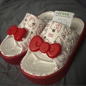 💖 NWT Hello Kitty Stomp Slides- Women’s 7 💖